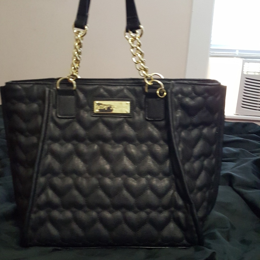 Betsy Johnson Heart Bag