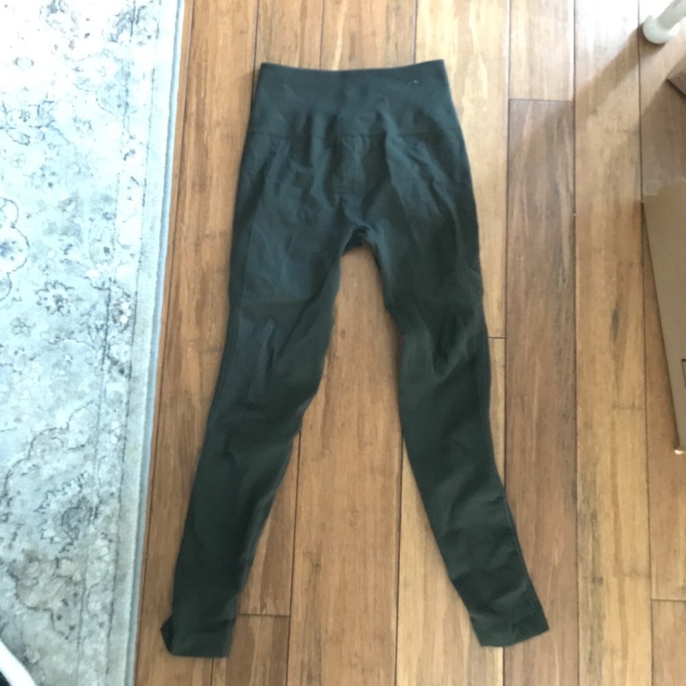 EUC Lululemon Flow and Go Leggings