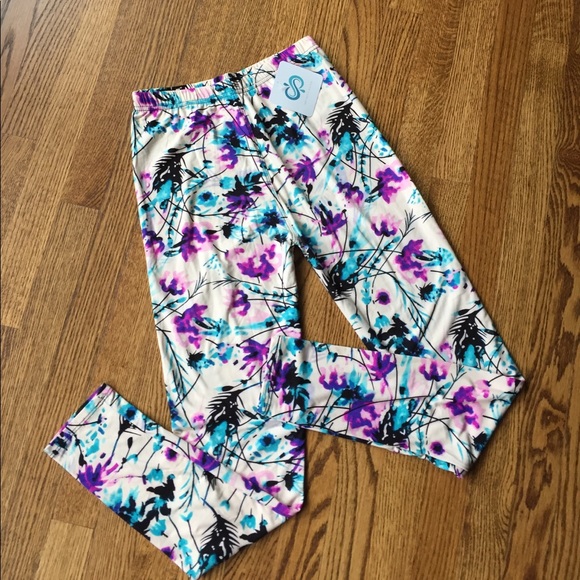 Infinity Raine Pants - NWT leggings