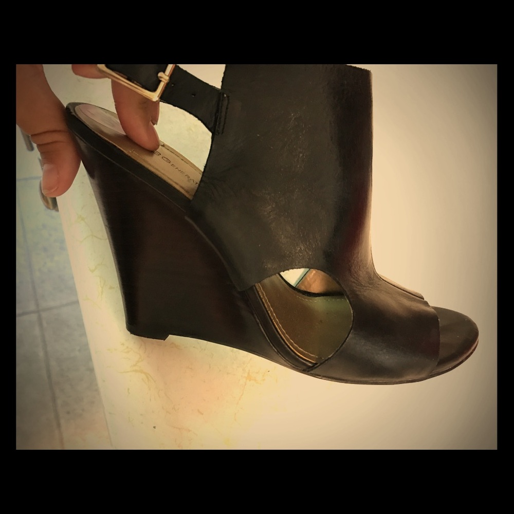 BCBG GENERATION heels/bootie