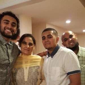 Meet your Posher, Umair