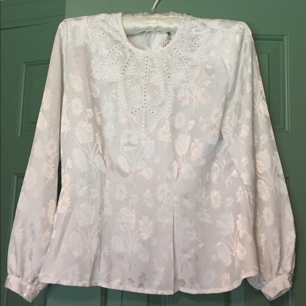 VINTAGE White Blouse