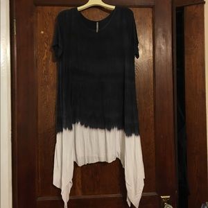 🐵Mono B tie dye tunic