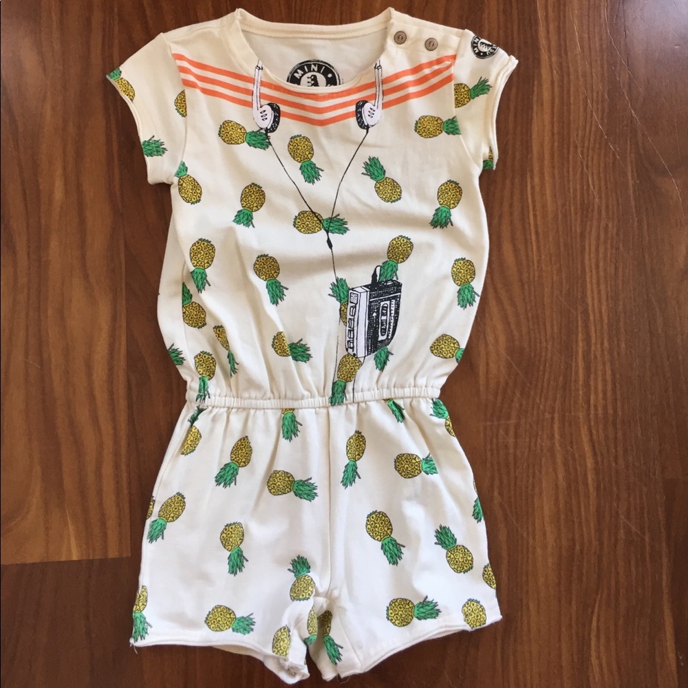 Mini Shatsu Romper Super Adorable!!!!