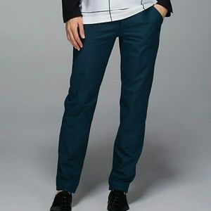 Lululemon Day Trip Boyfriend Pant sz 4