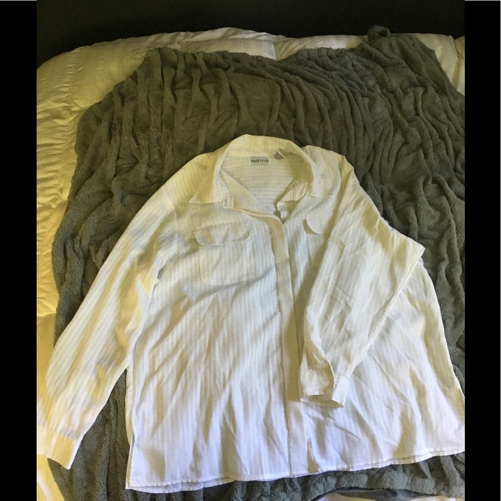 white button up blouse