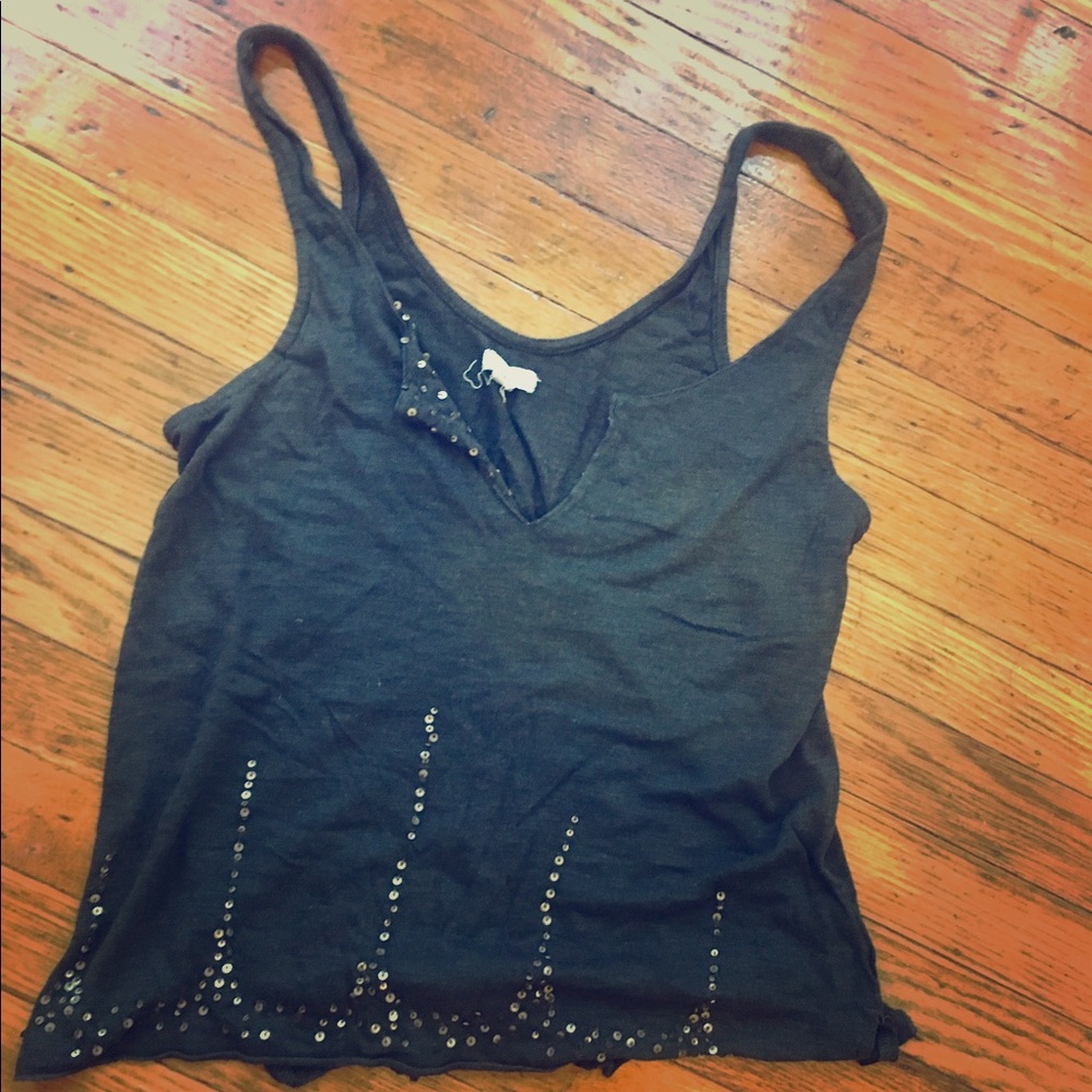 Grey tank top with sequins