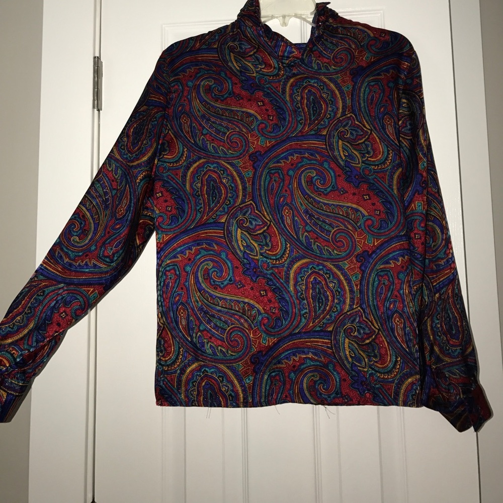 VINTAGE 70's psychedelic vibrant long sleeve shirt