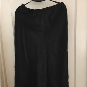 Small black linen maxi skirt.