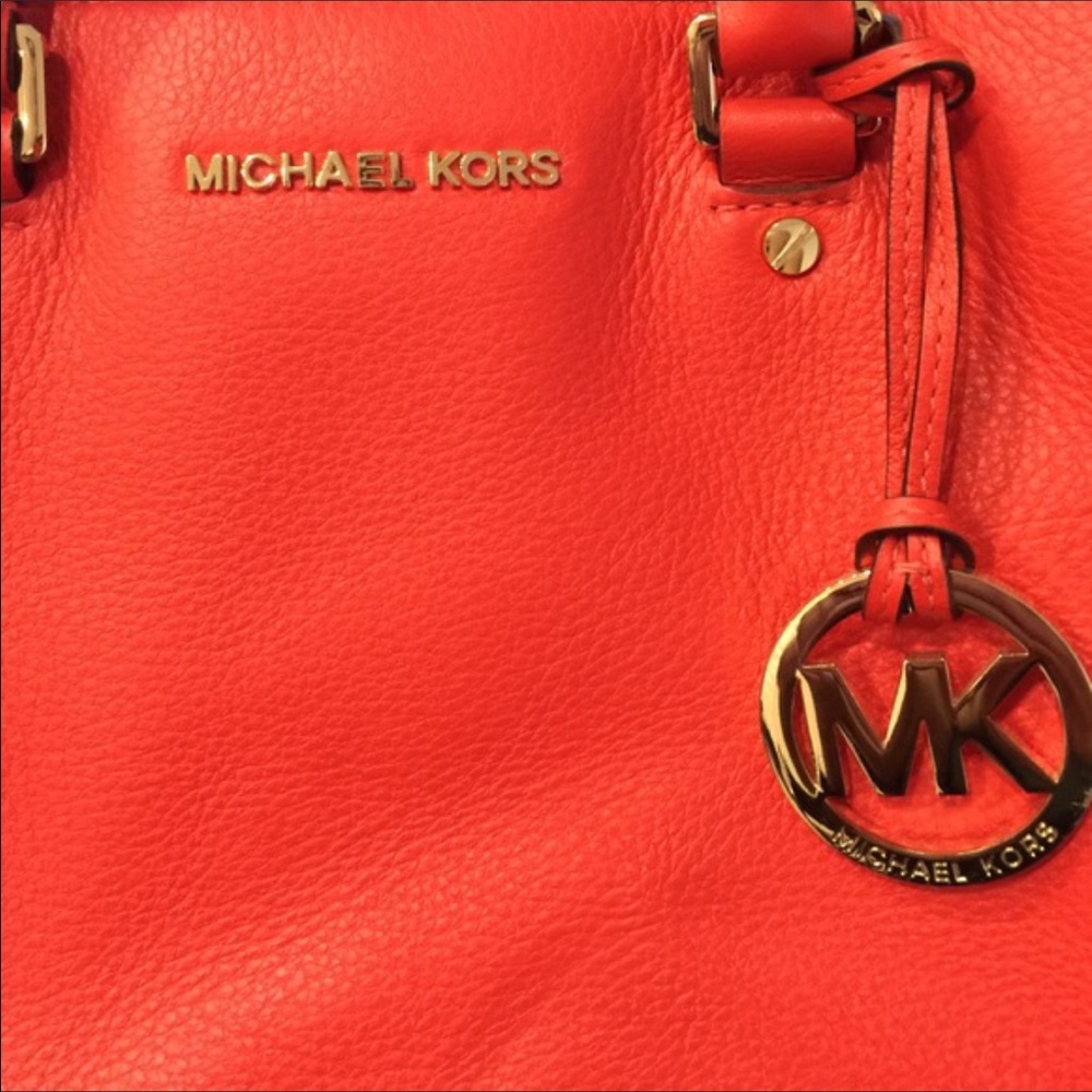 Michael Kors medium Bedford Dressy leather handbag - Picture 4 of 4