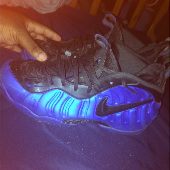 Matt blue nike Foamposits - Picture 3 of 3