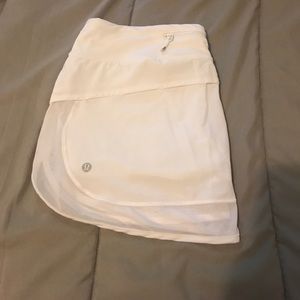 White Lululemon skirt
