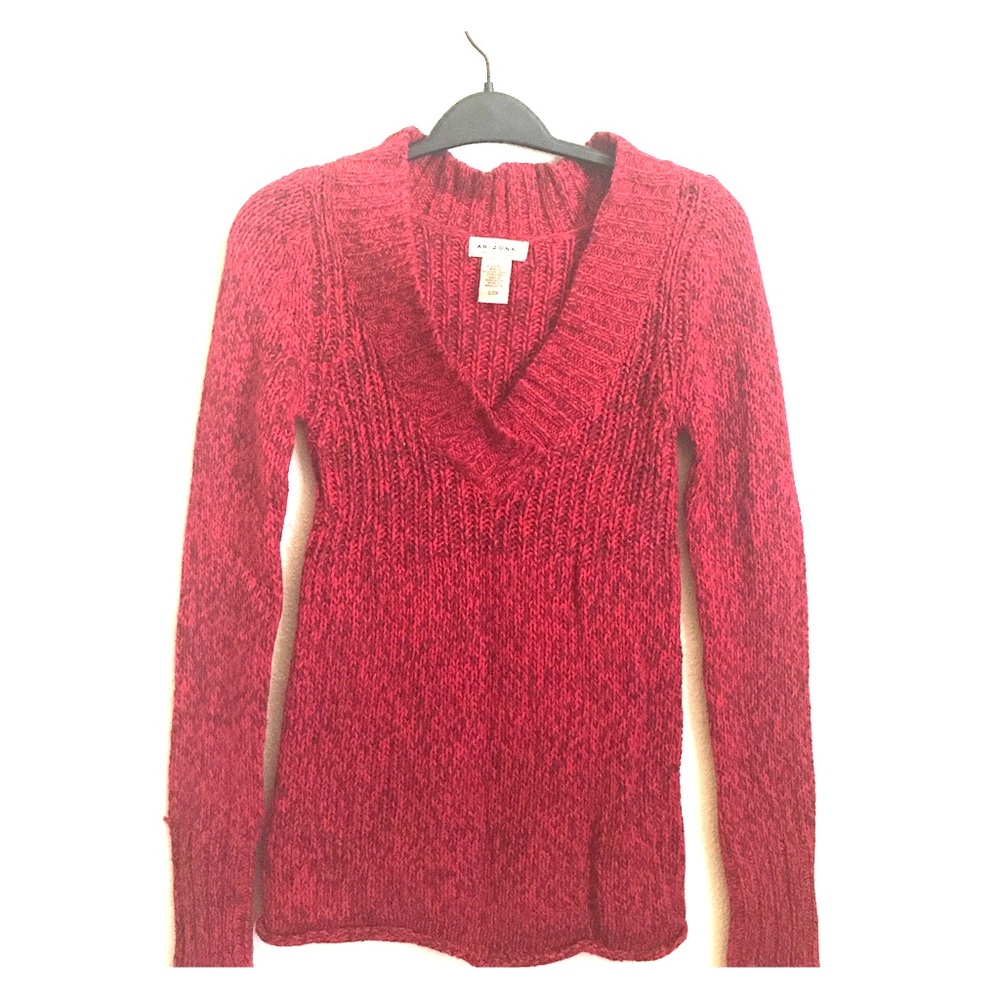 V neck sweater