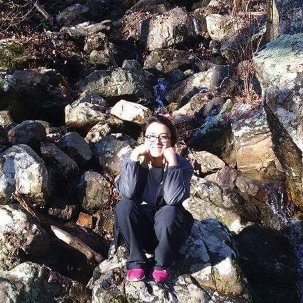 Meet your Posher, Cristina