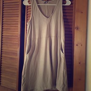 V neck shift dress