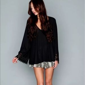 SMYM Mal Top in Black Crisp