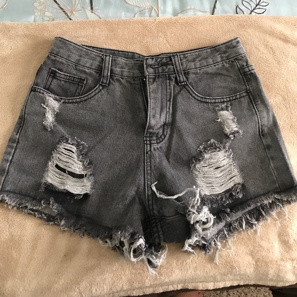 Distressed high waisted shorts