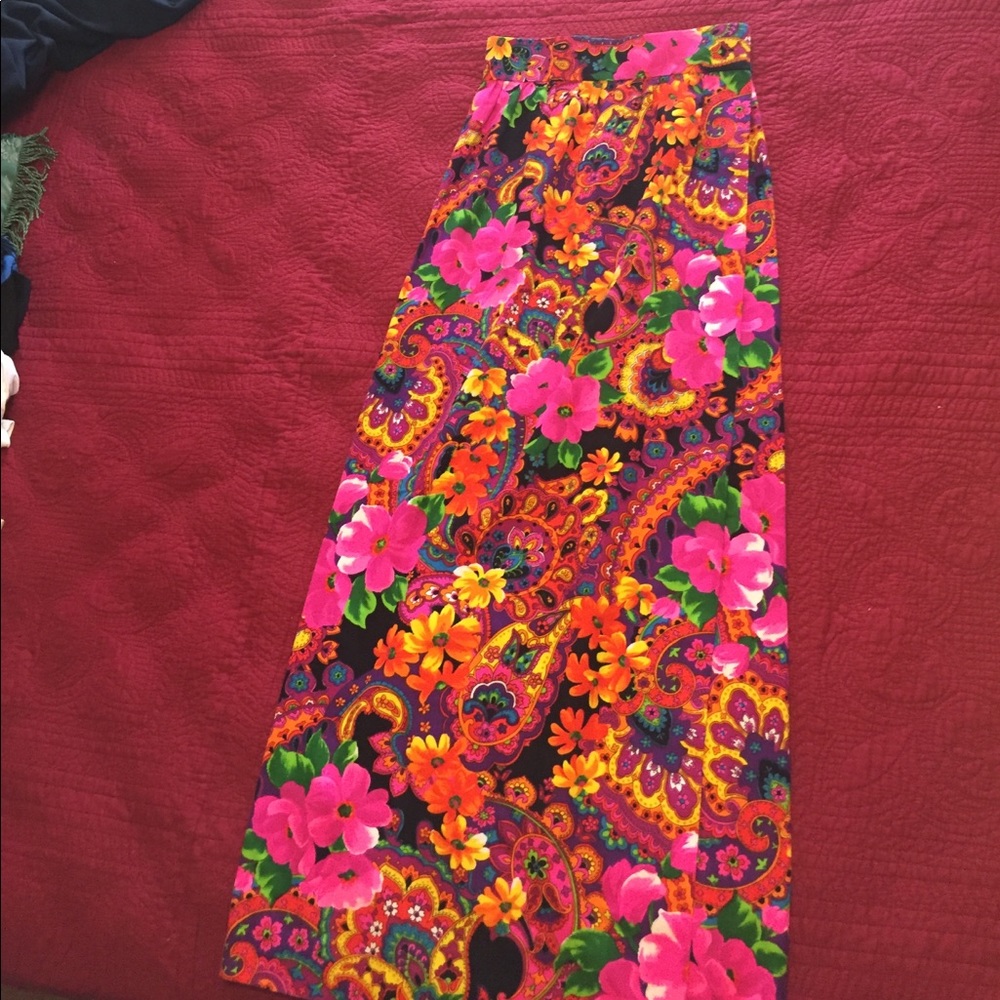 VINTAGE 1970 HOSTESS SKIRT