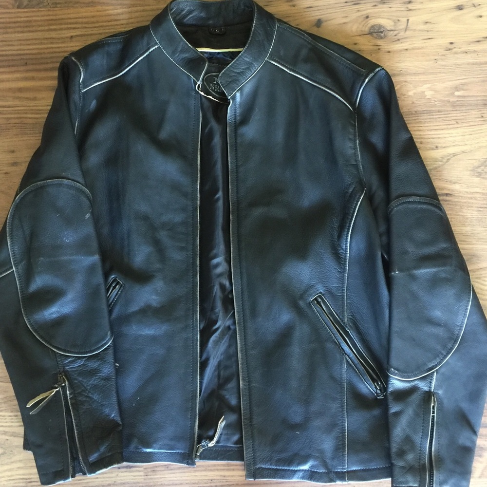 Men's Distressed Black Leather Jacket