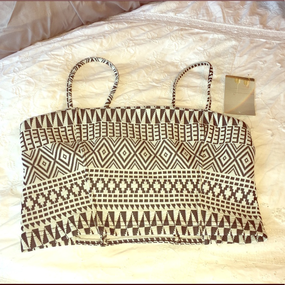 NWT Urban Outfitters geometric print crop top