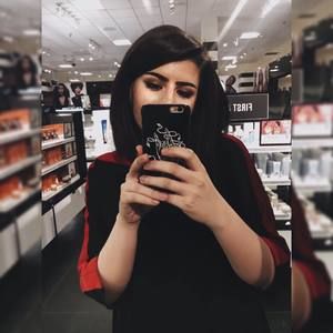 Meet your Posher, Bianca