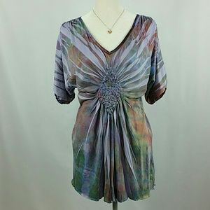 💥20% off all bundles💥 One World short sleeve top