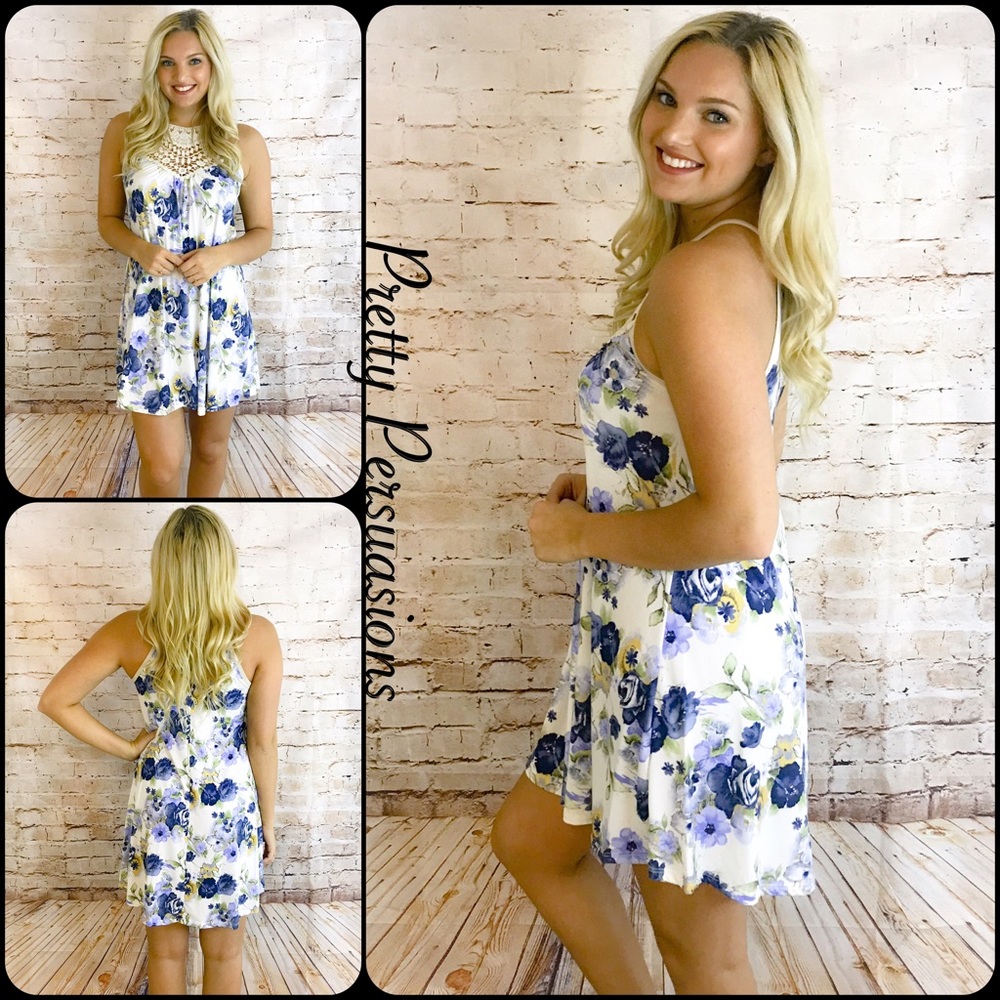 CLEARANCE‼️Ditsy Floral Print & Lace Crochet Dress - Picture 2 of 6
