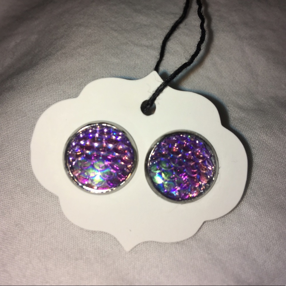 Mermaid/ dragon scale earrings - Picture 5 of 8