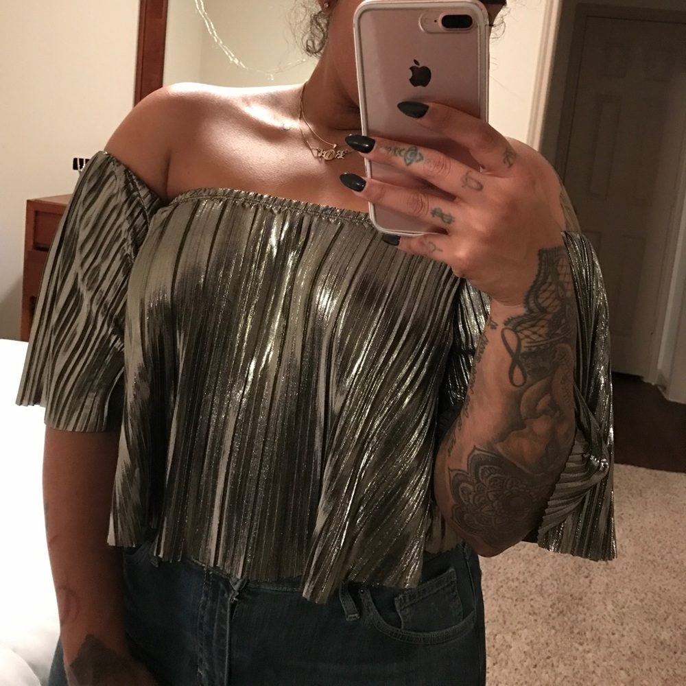 FASHION NOVA crop top