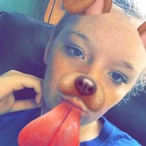 Meet your Posher, Desiree