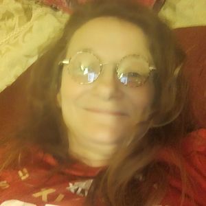 Meet your Posher, Phyllis