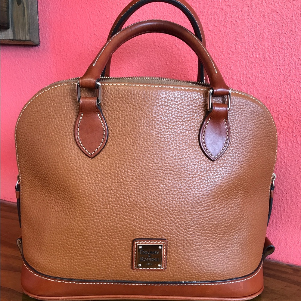Dooney and Bourke gently used purse