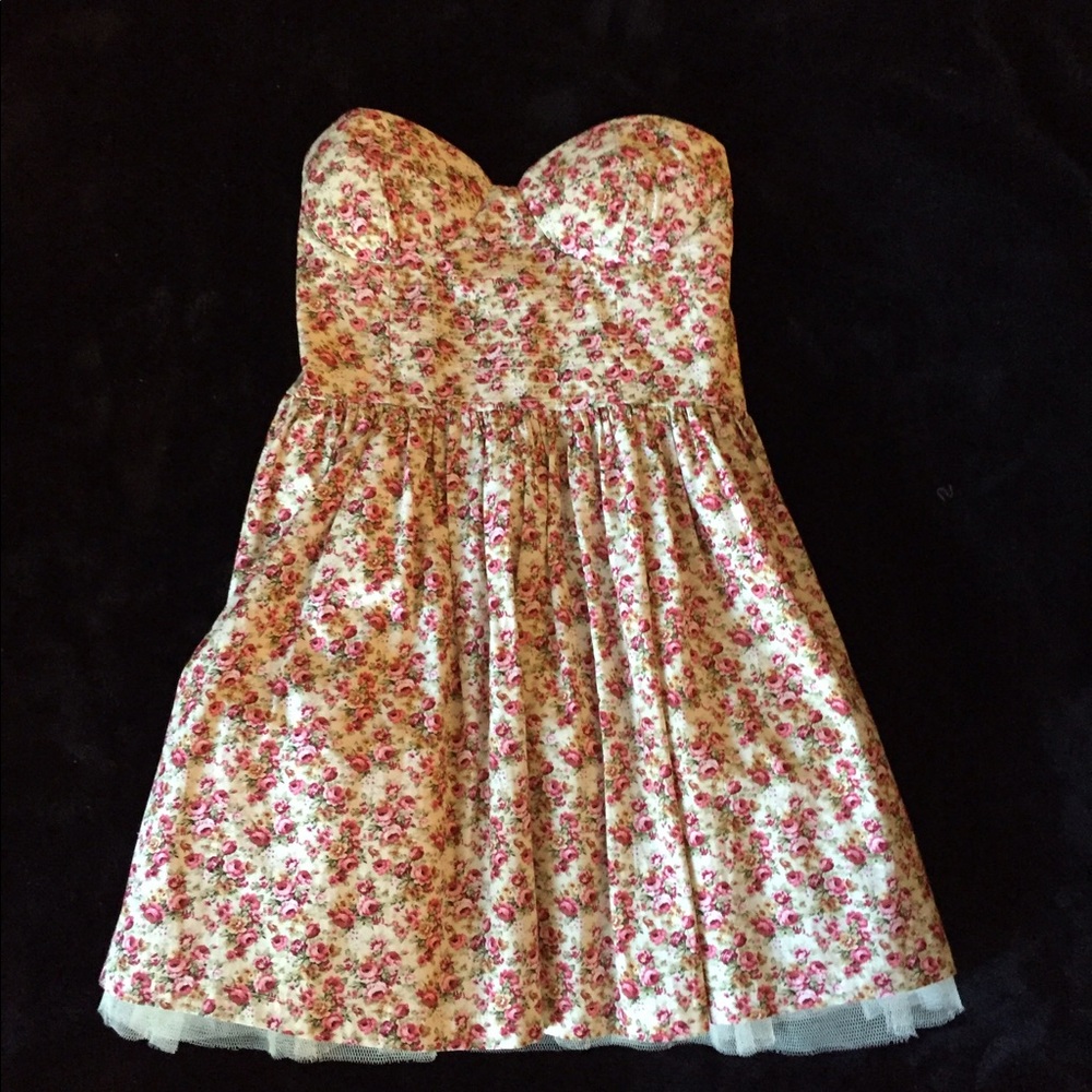 Summer strapless Papaya Dress