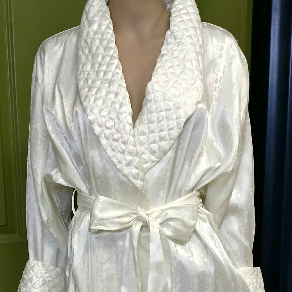 Luxurious Robe
