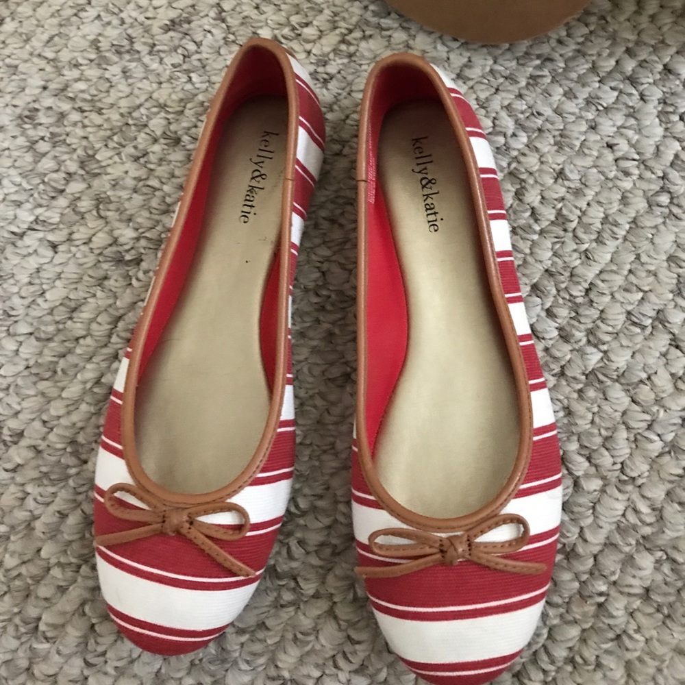 Red and white striped ballet flats