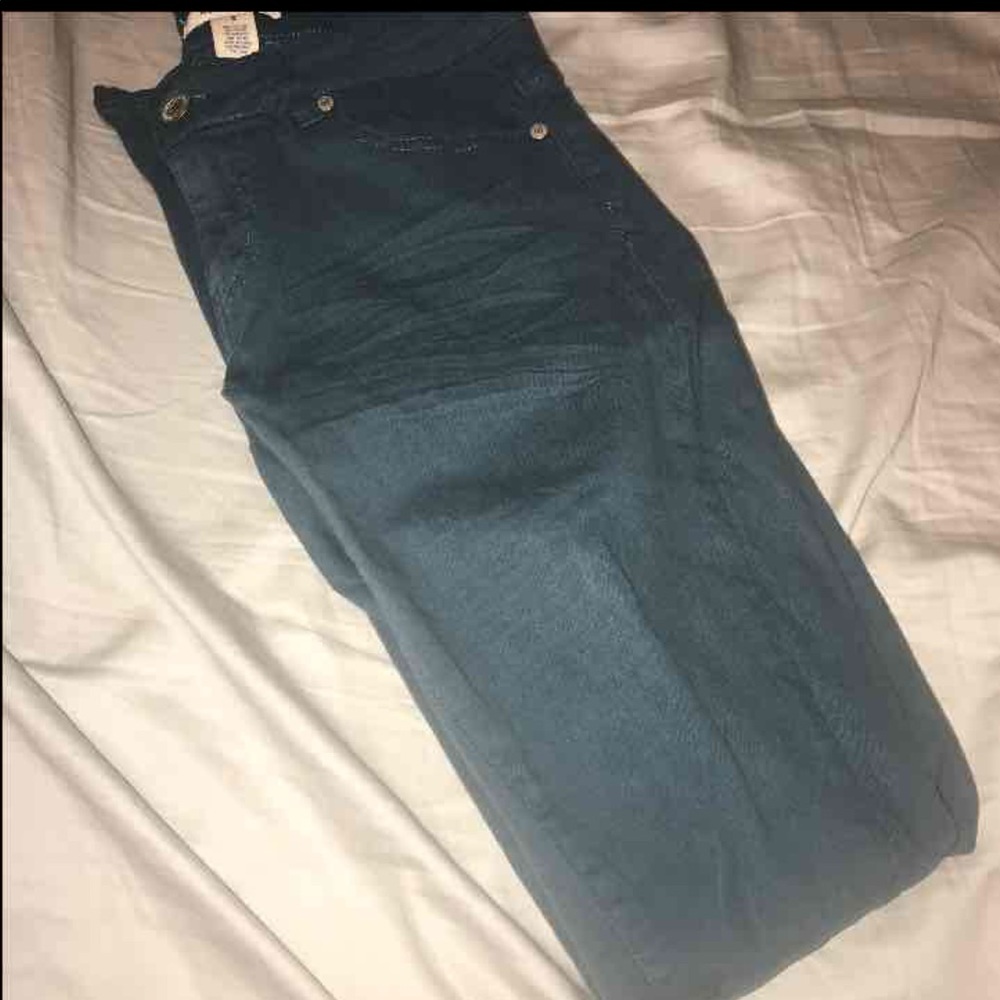 Distressed Skinny Jeans