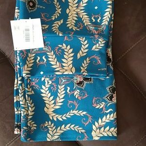 LuLaRoe Cassie NWT
