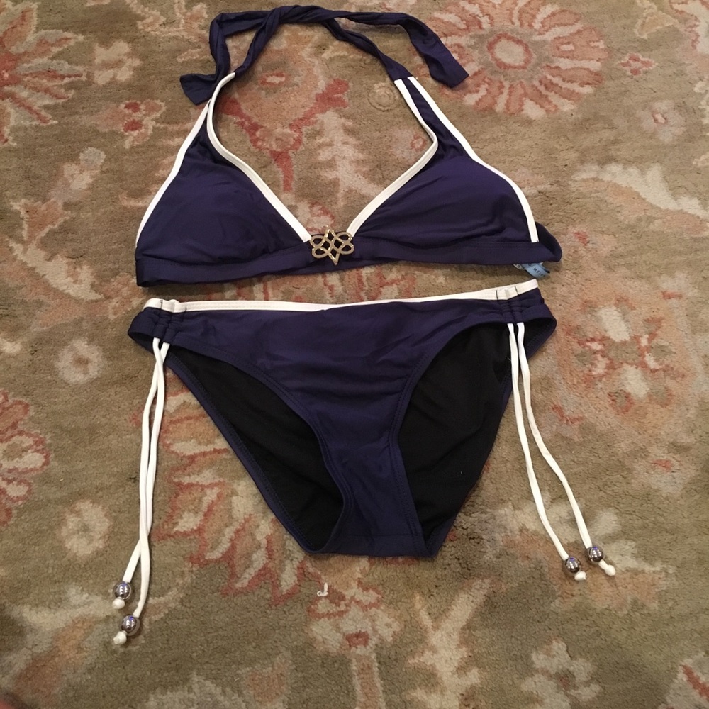Navy bikini
