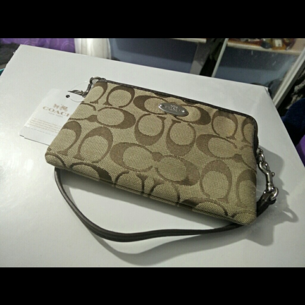 COACH Classic Wristlet