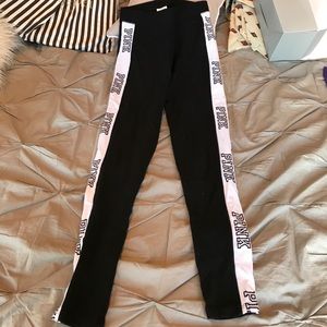 Victoria Secret's PINK leggings