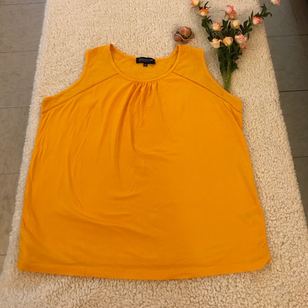 🔱Jones New York signature women yellow tank top💛