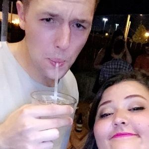 Meet your Posher, Marshall