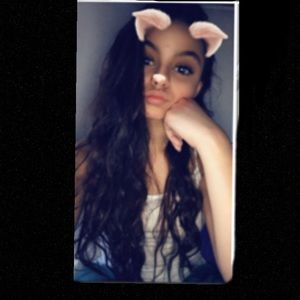 Meet your Posher, Cami