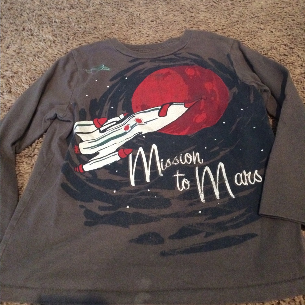 Gap long sleeve tee
