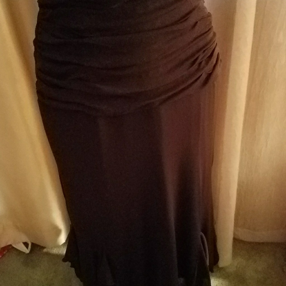 Dress - Picture 3 of 4