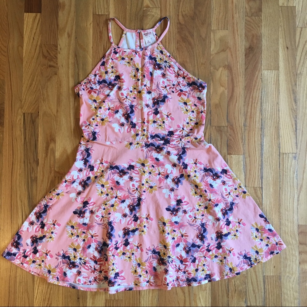 Adorable Summer Dress!!