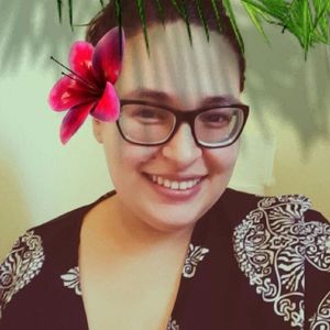 Meet your Posher, Roxanna