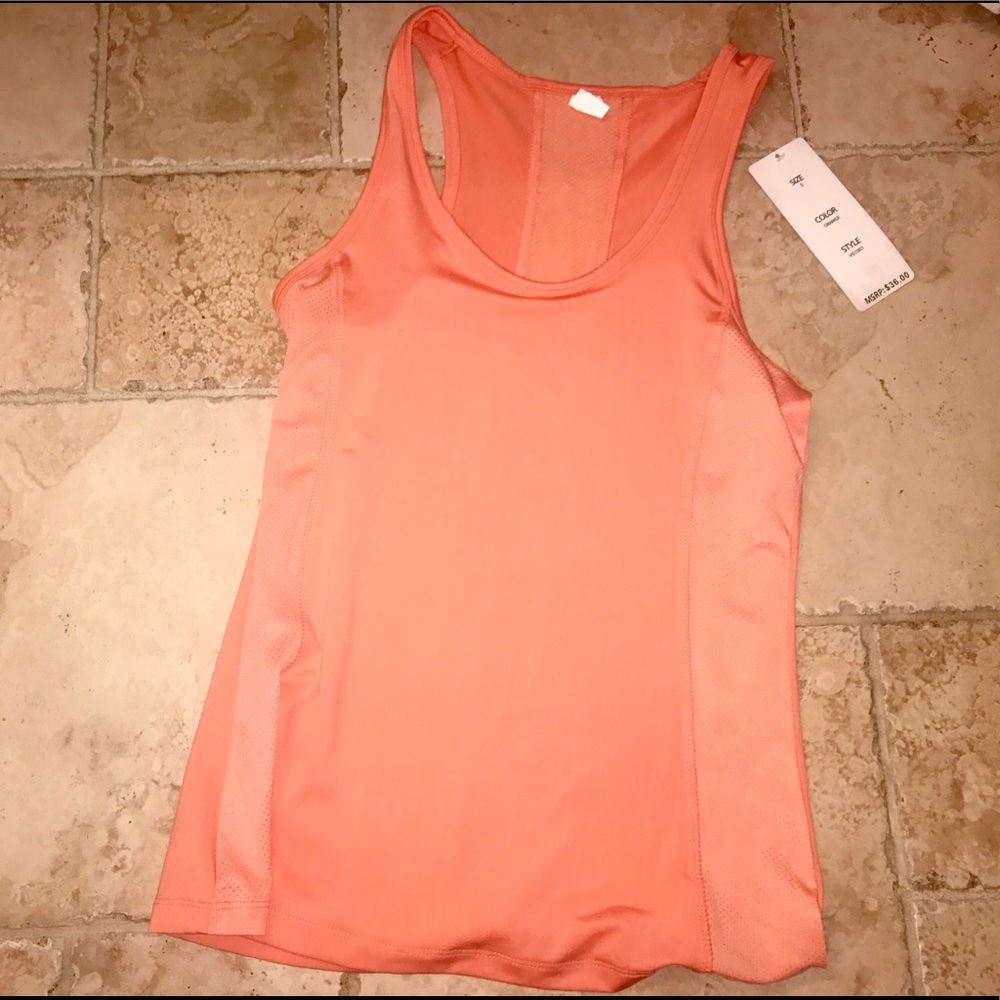 Peach workout tank size Small BNWT!!
