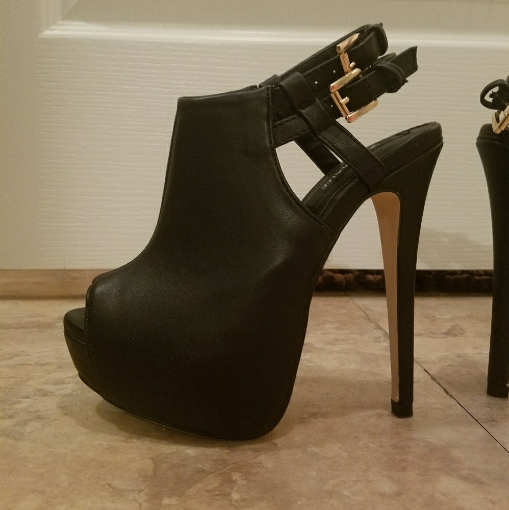 Cute back leather heels