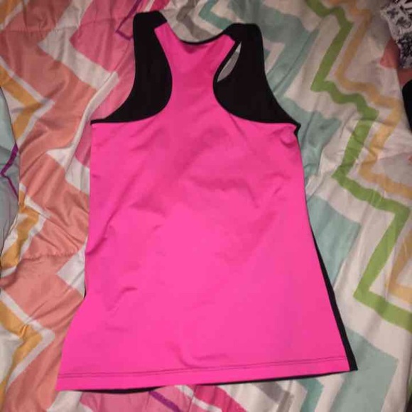 Nike Dri-Fit Tank Top - Picture 3 of 3